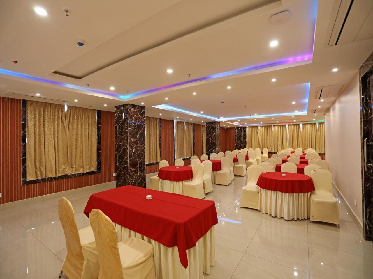 Oyo 16835 Stayotel Kolkata Airport Экстерьер фото