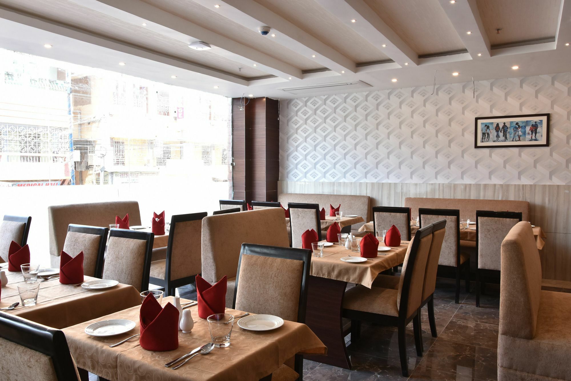Oyo 16835 Stayotel Kolkata Airport Экстерьер фото